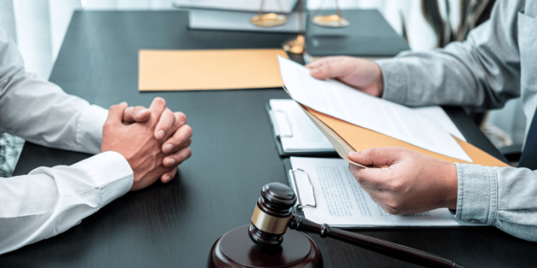 Best Corporate Lawyer In UAE 4 best corporate lawyer in Dubai